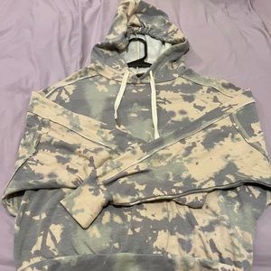 BKE sweater, good condition, size XS (I’m usually a small-med) fits well